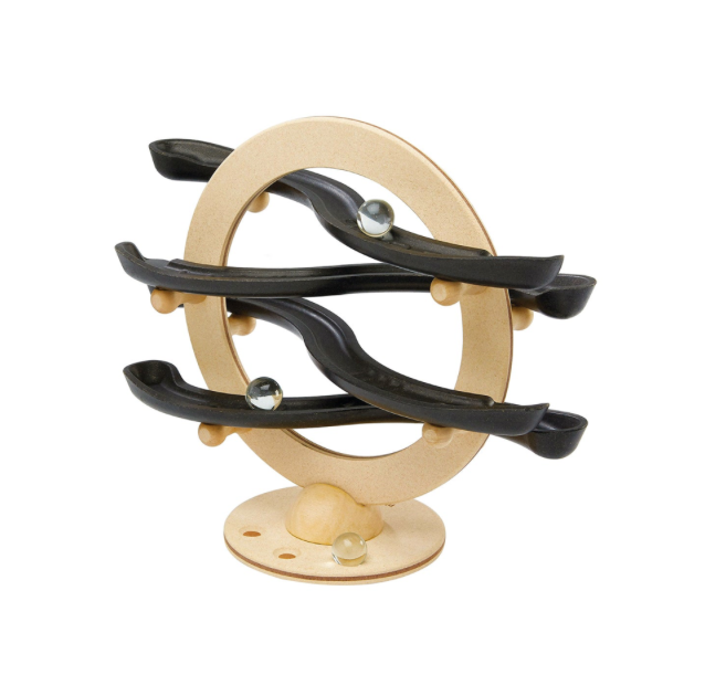 Pista de madera para bolitas